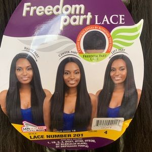 Freedom Part Straight Wig